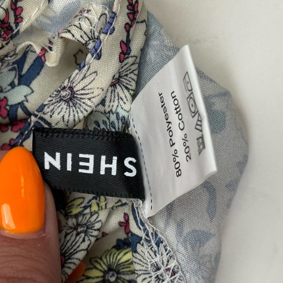 Criss cross tie top by SHEIN (never worn) - Picture 2 of 6